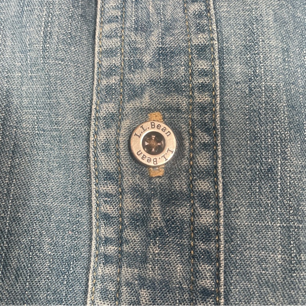 L.L.Bean Faded Denim Jean Button Front Pocket Shirt, Mens L.  #7 - Picture 4 of 10